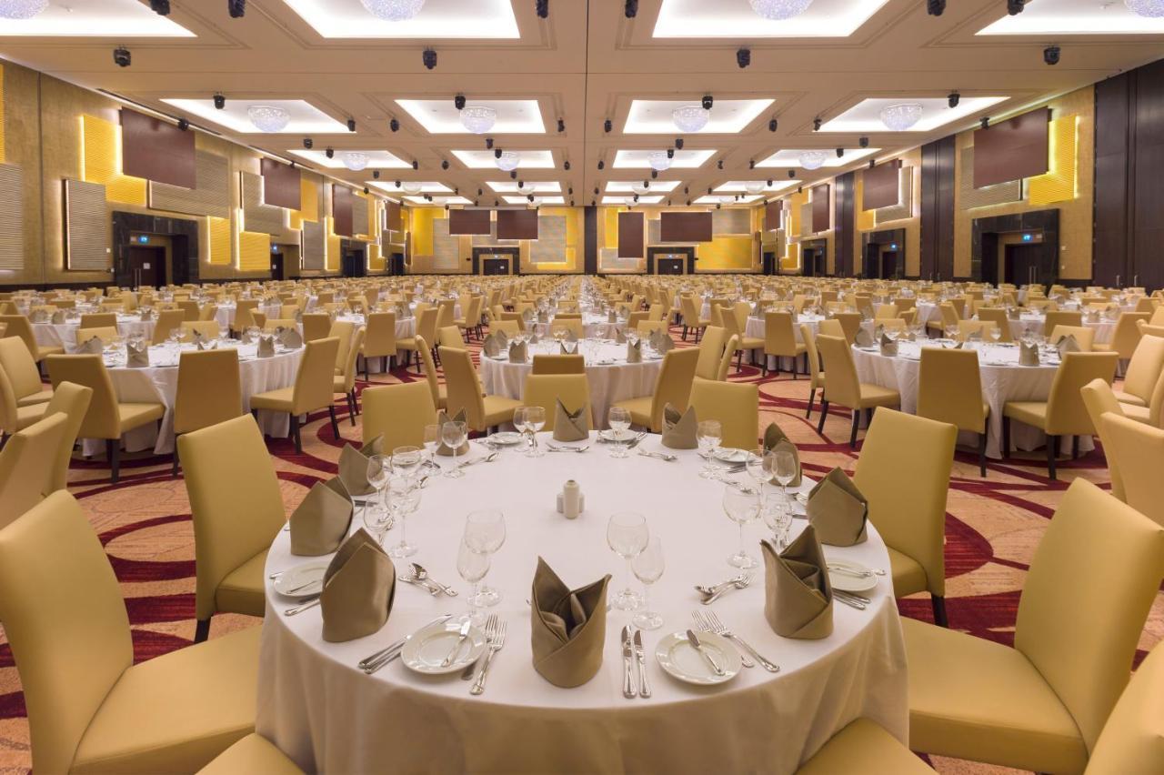 Crowne Plaza Riyadh - Rdc Hotel & Convention By Ihg Dış mekan fotoğraf The Grand Ballroom