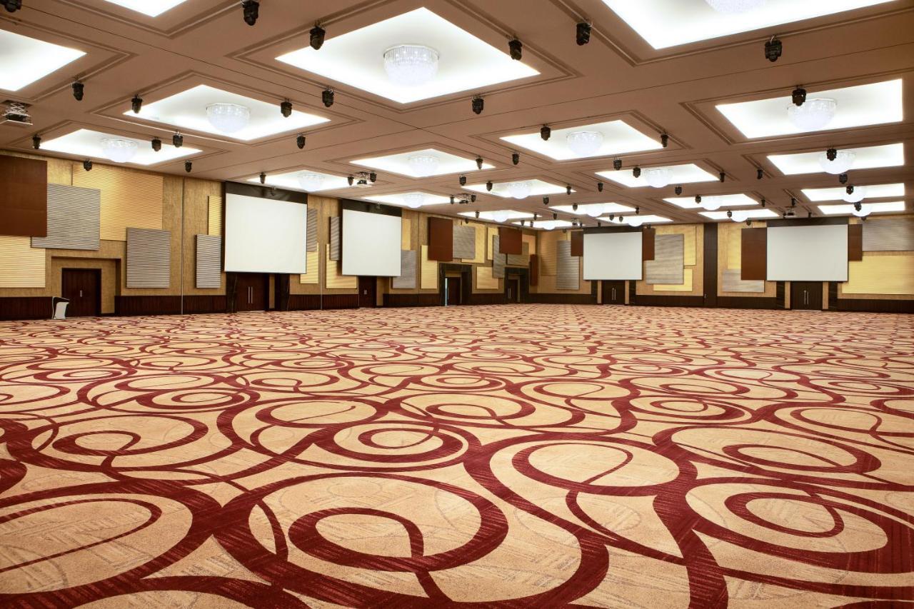 Crowne Plaza Riyadh - Rdc Hotel & Convention By Ihg Dış mekan fotoğraf The Grand Ballroom