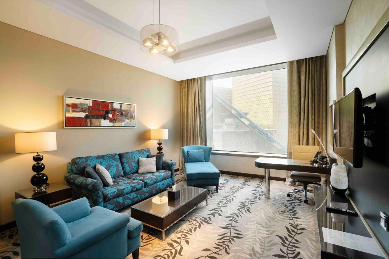 Crowne Plaza Riyadh - Rdc Hotel & Convention By Ihg Dış mekan fotoğraf Living room