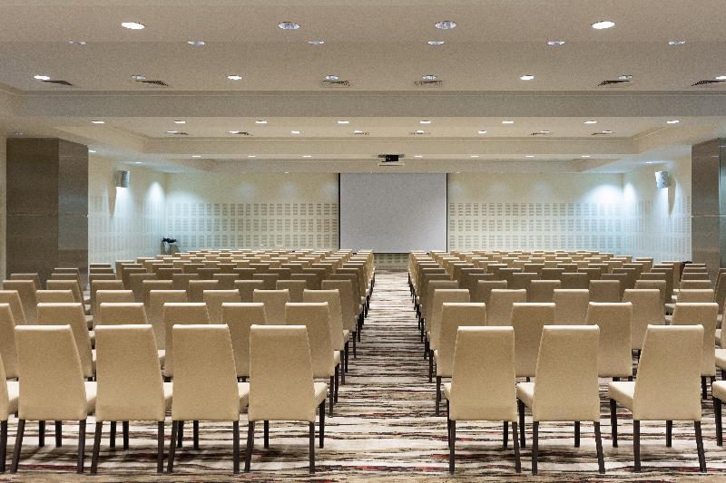 Crowne Plaza Riyadh - Rdc Hotel & Convention By Ihg Dış mekan fotoğraf The main conference room